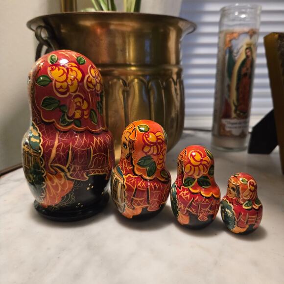 Vintage Russian Painted Nesting Dolls Story Art - Picture 5 of 9